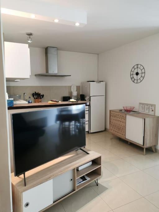 Appartement La Tranquillite, 2Mn A Pieds Mer Fréjus Exterior foto